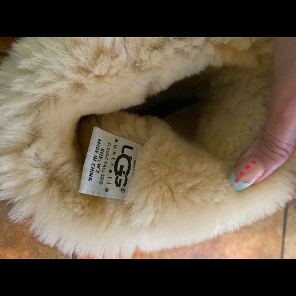 UGG boots - Picture 7 of 7